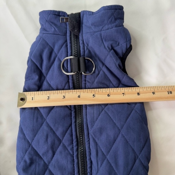 Set of 3 dog quilted puffer
Pet Jackets in Black, Blue, and Navy - Picture 4 of 14